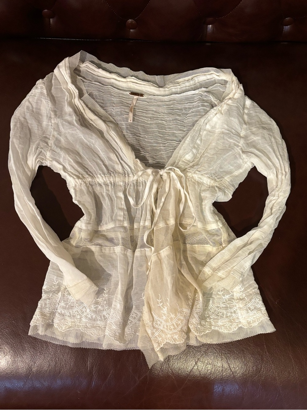 ❌SOLD—DO NOT BUY❌ Vintage Y2K Cream Sheer Tie-Front Blouse